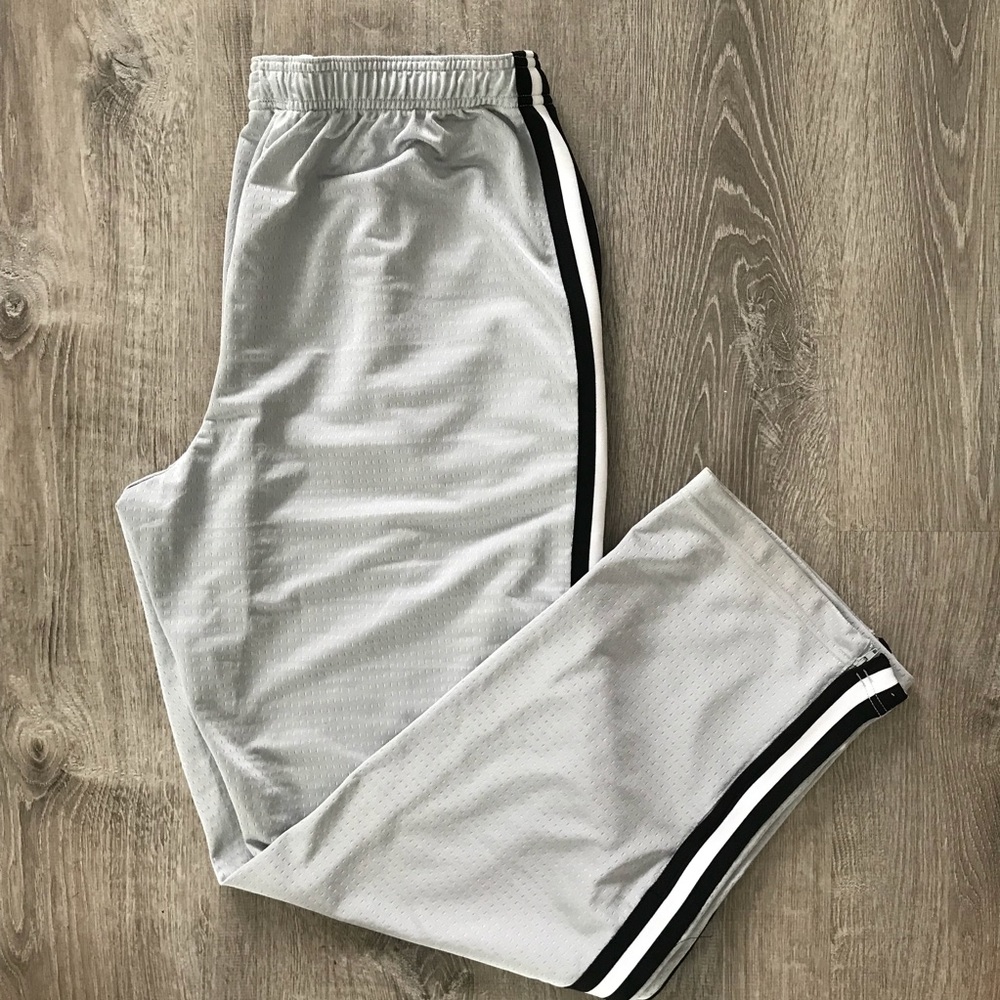 Champion Striped Warm Up Pants Size L.
